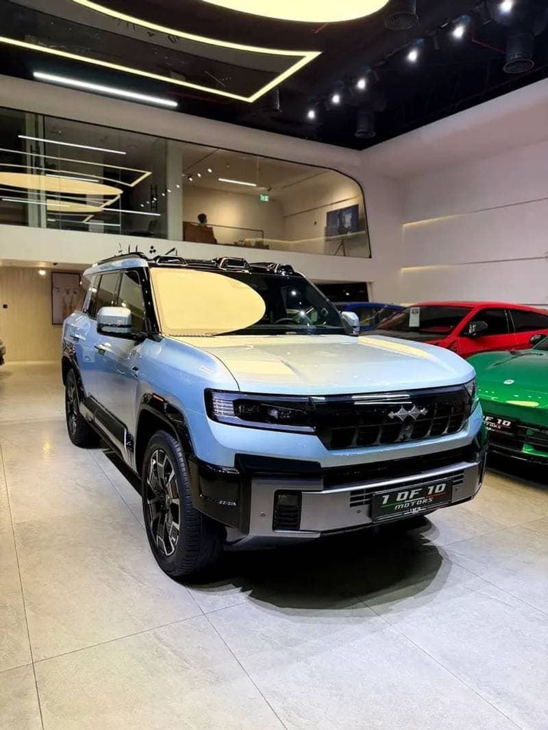 2024 BYD Leopard 8 DELUX thumbnail 3