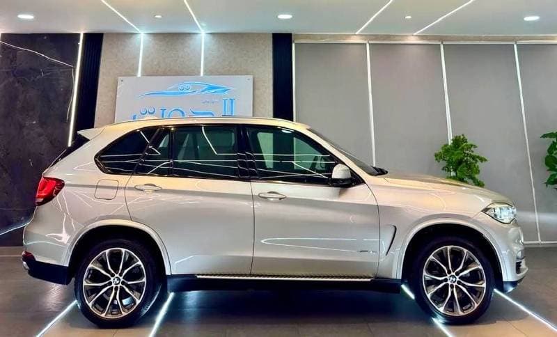 2017 BMW X5 35i EXCLUSIVE thumbnail 6