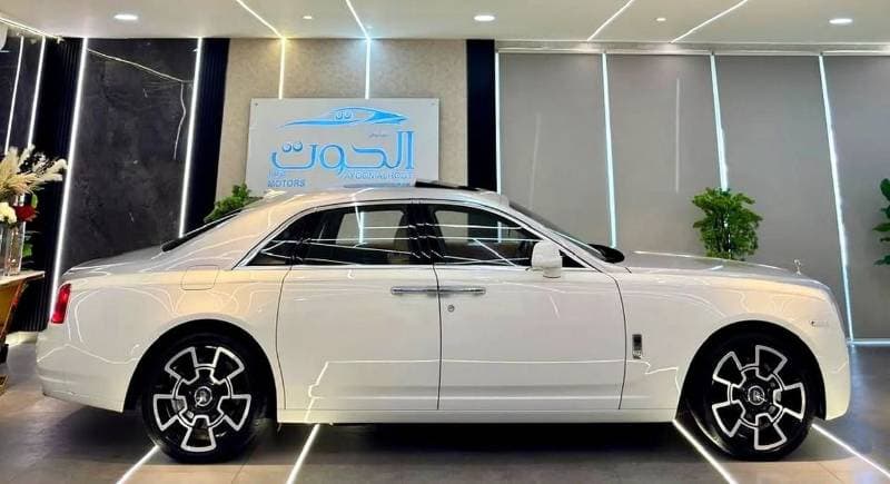 2014 Rolls Royce Ghost EXTENDED thumbnail 5