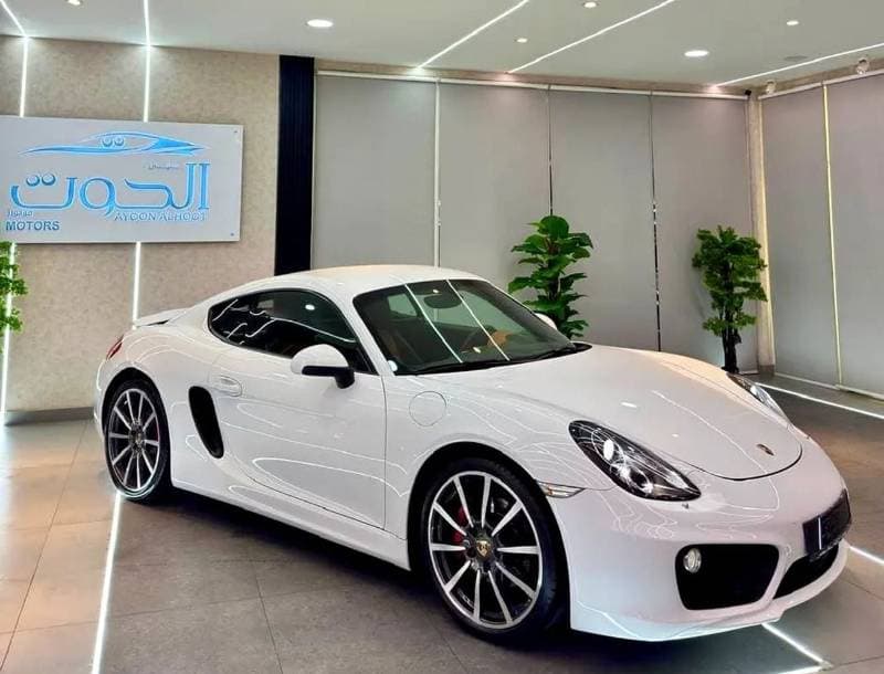 2015 Porsche Cayman S thumbnail 2