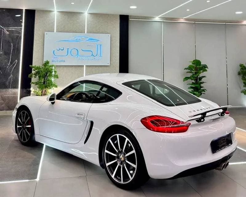 2015 Porsche Cayman S thumbnail 3