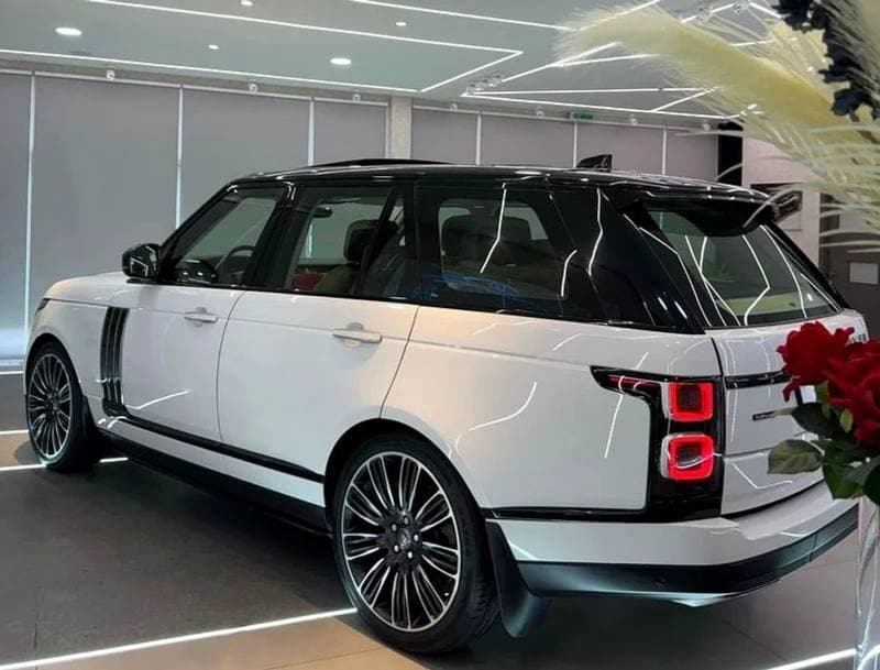2019 Land Rover Range Rover AUTOBIOGRAPHY thumbnail 2