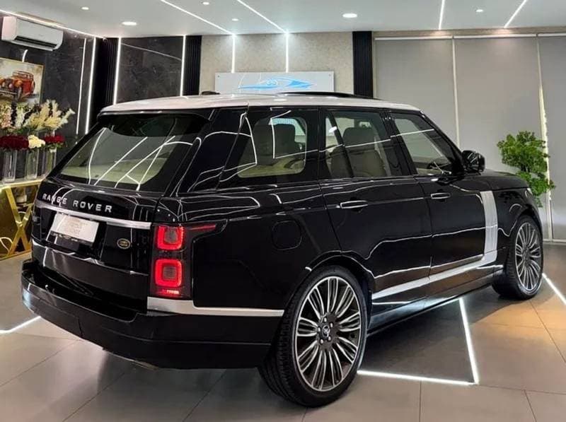 2016 Land Rover Range Rover AUTOBIOGRAPHY thumbnail 3