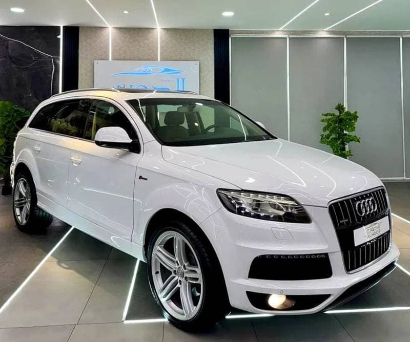 2014 Audi Q7 STANDARD thumbnail 4