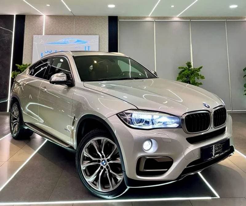 2016 BMW X6 50i EXCLUSIVE thumbnail 3