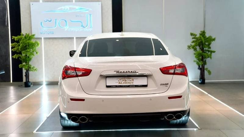 2016 Maserati Ghibli S thumbnail 6