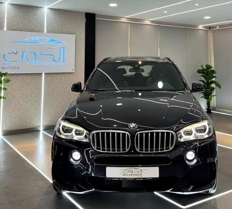 2017 BMW X5 50i M SPORT thumbnail 5