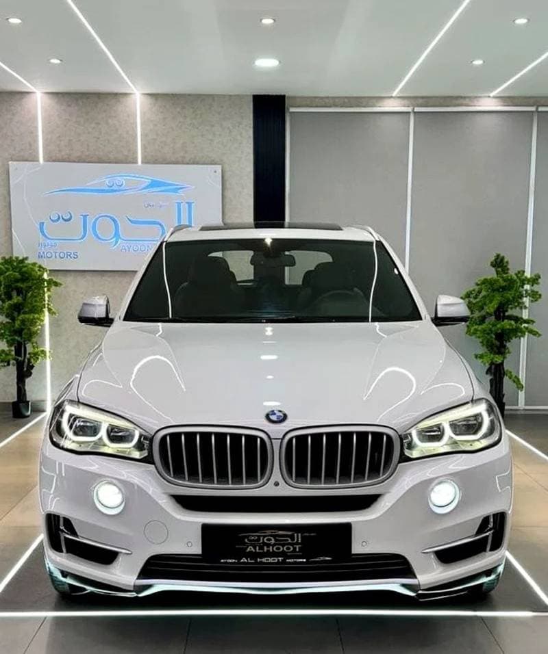 2016 BMW X5 50i