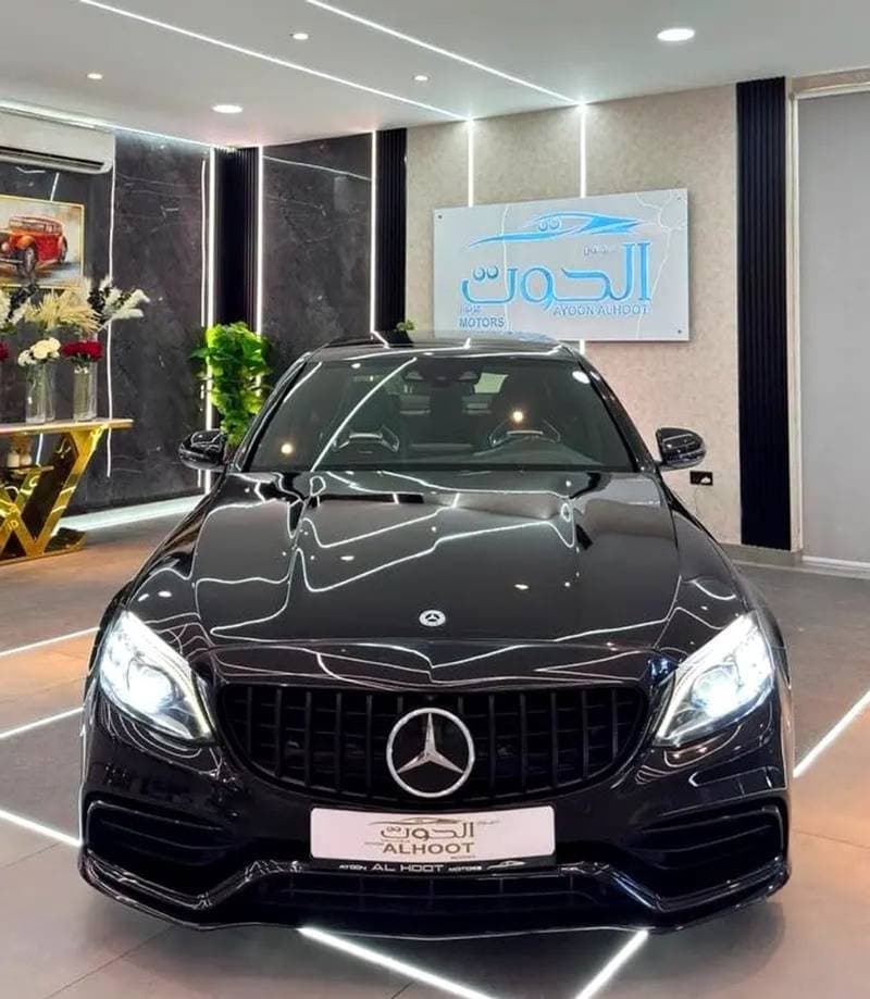 2017 Mercedes Benz C 63 S thumbnail 5