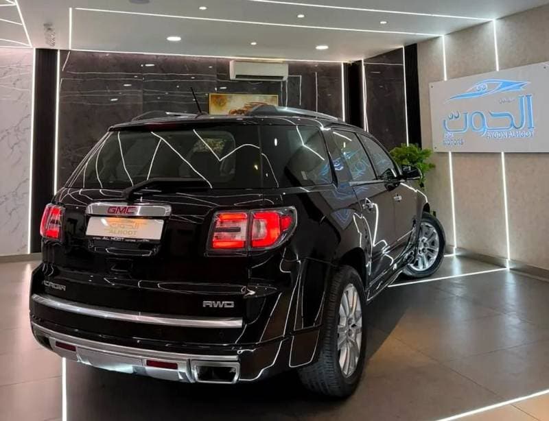 2017 GMC Acadia DENALI thumbnail 8