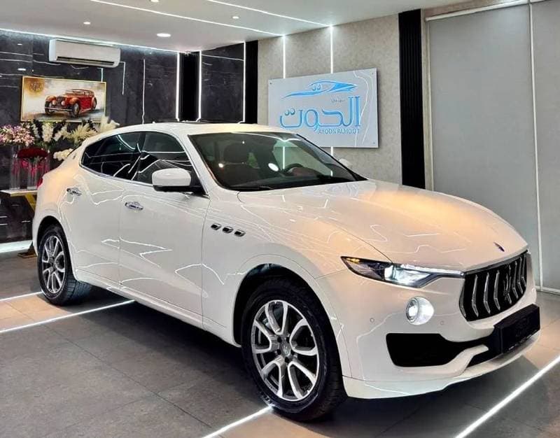 2018 Maserati Levante GRANLUSSO thumbnail 3