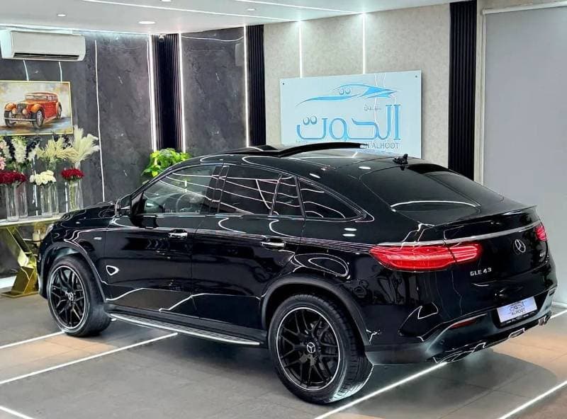 2017 Mercedes Benz GLE43 AMG STANDARD thumbnail 2