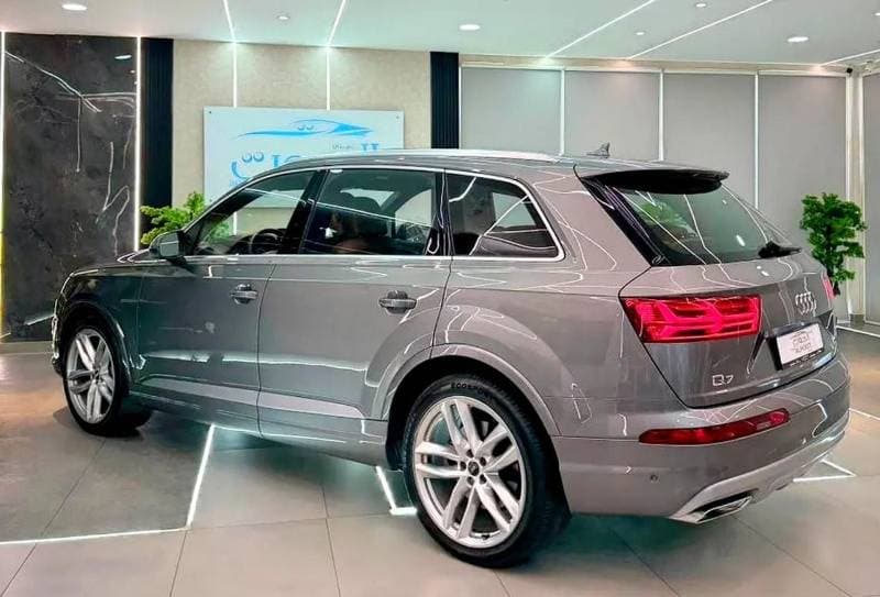 2017 Audi Q7 45 TFSI thumbnail 8