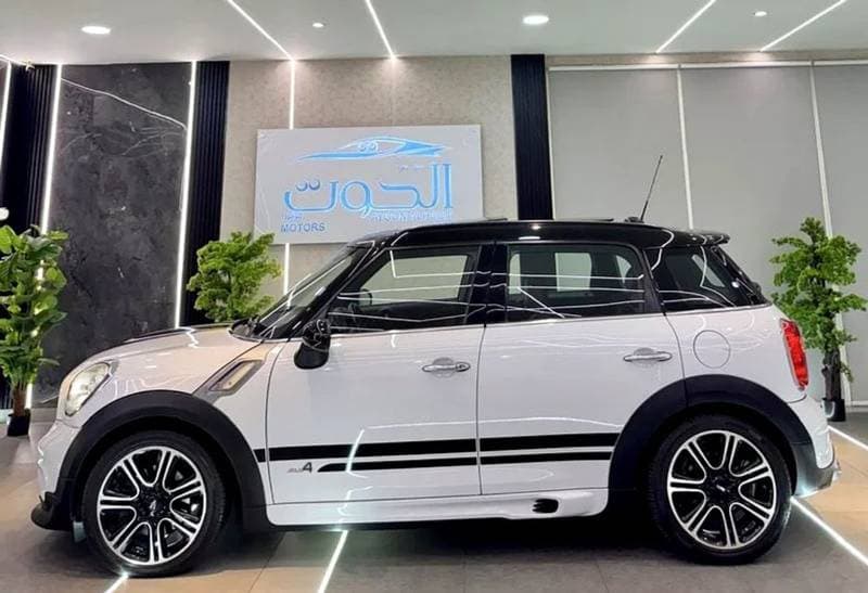 2017 Mini Countryman thumbnail 6