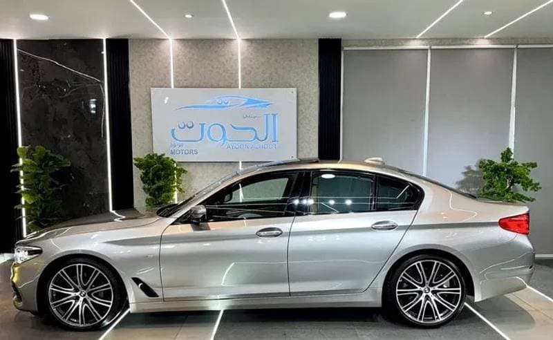 2018 BMW 530i LUXURY thumbnail 8