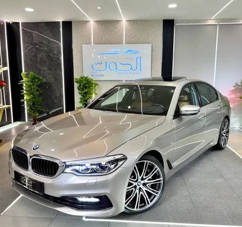 2018 BMW 530i LUXURY thumbnail 5