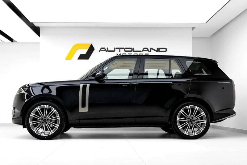 2026 Land Rover Range Rover AUTOBIOGRAPHY P530 thumbnail 3