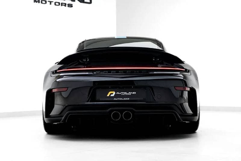 2025 Porsche 911 GT3 thumbnail 5