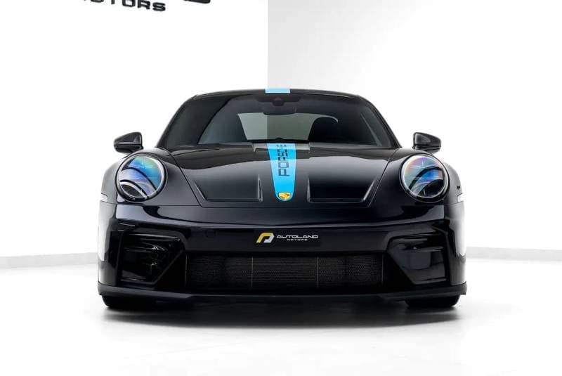 2025 Porsche 911 GT3 thumbnail 4