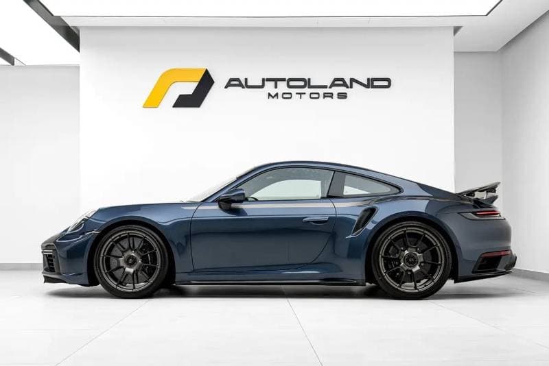 2025 Porsche 911 TURBO 50 YEARS thumbnail 3