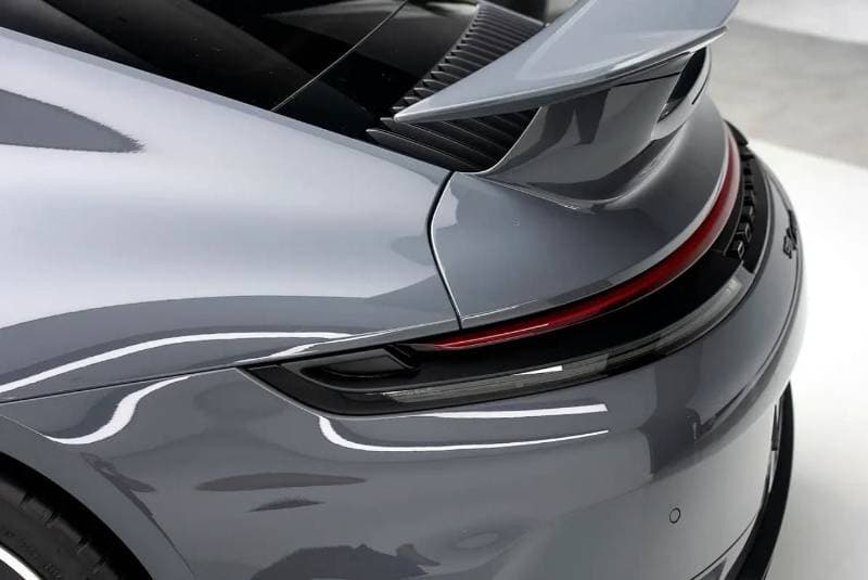 2025 Porsche 911 CARRERA thumbnail 8