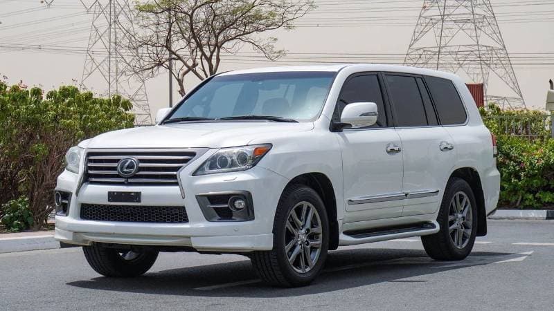 2014 Lexus LX570 thumbnail 3
