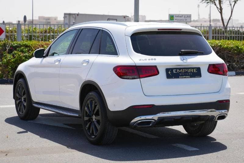 2020 Mercedes Benz GLC 300 AMG thumbnail 6