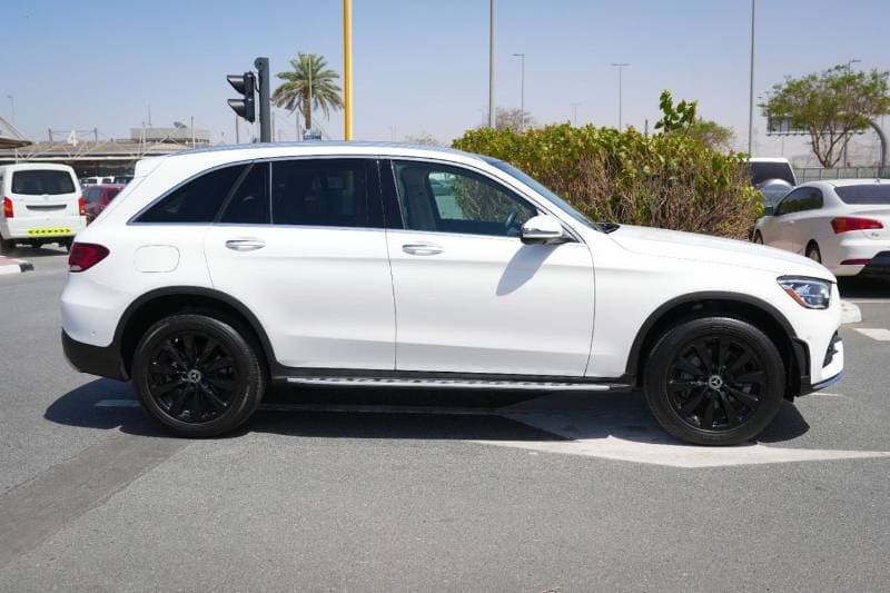2020 Mercedes Benz GLC 300 AMG thumbnail 7