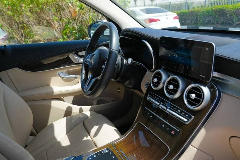 2020 Mercedes Benz GLC 300 AMG thumbnail 8