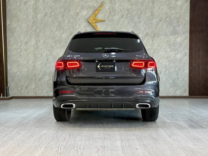 2022 Mercedes Benz GLC 300 STANDARD thumbnail 5