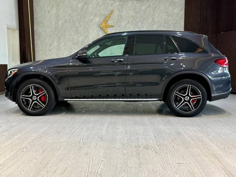 2022 Mercedes Benz GLC 300 STANDARD thumbnail 8