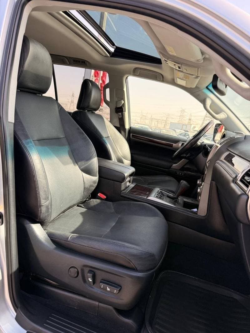 2018 Lexus GX460 PLATINUM thumbnail 6