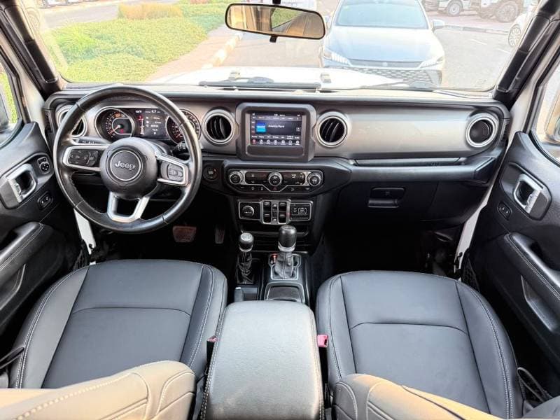 2020 Jeep Wrangler Unlimited SAHARA thumbnail 5