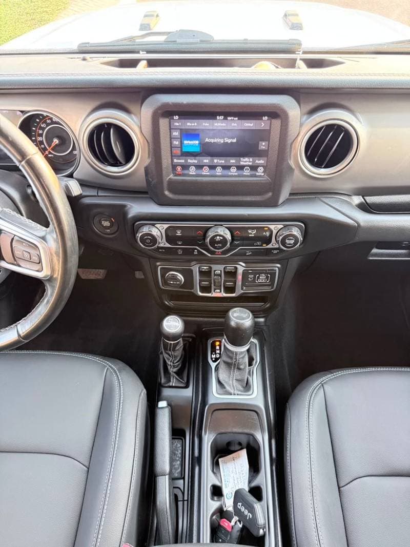 2020 Jeep Wrangler Unlimited SAHARA thumbnail 7