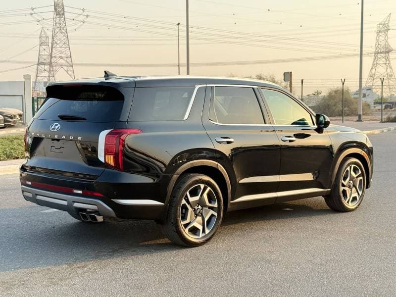 2023 Hyundai Palisade MID thumbnail 3