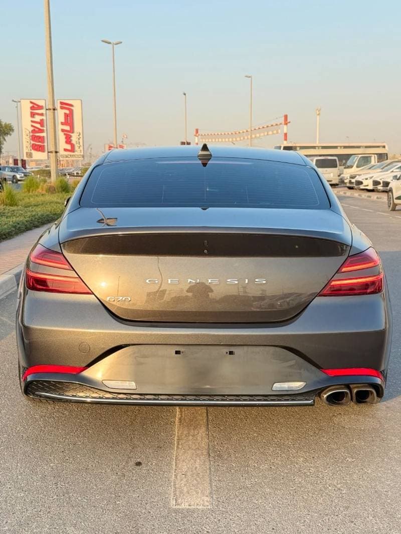 2022 Genesis G70 PREMIUM thumbnail 3