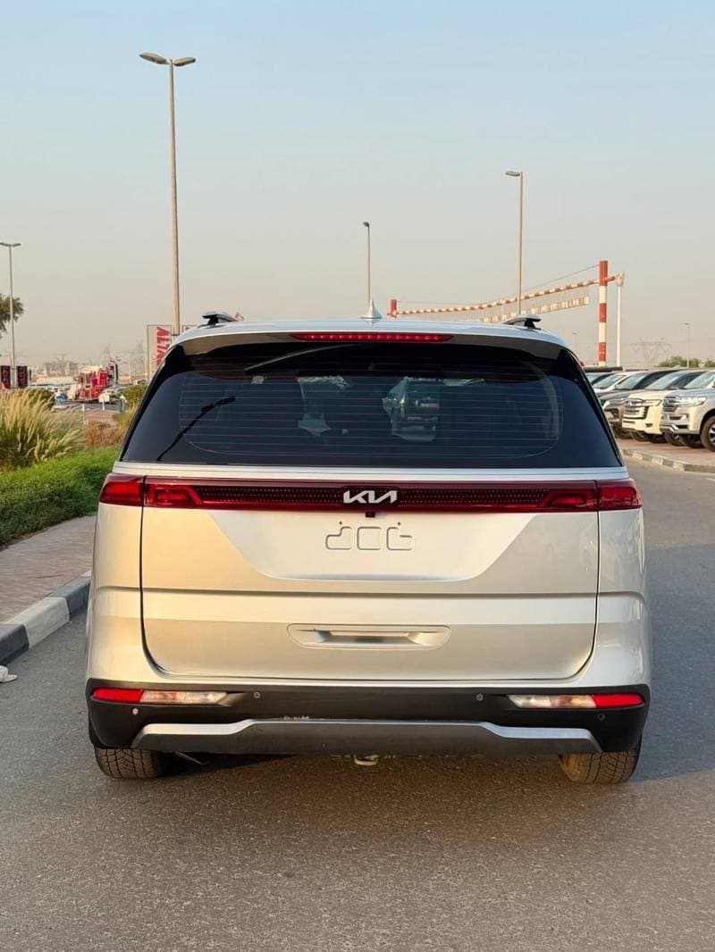 2022 Kia Carnival EX thumbnail 4
