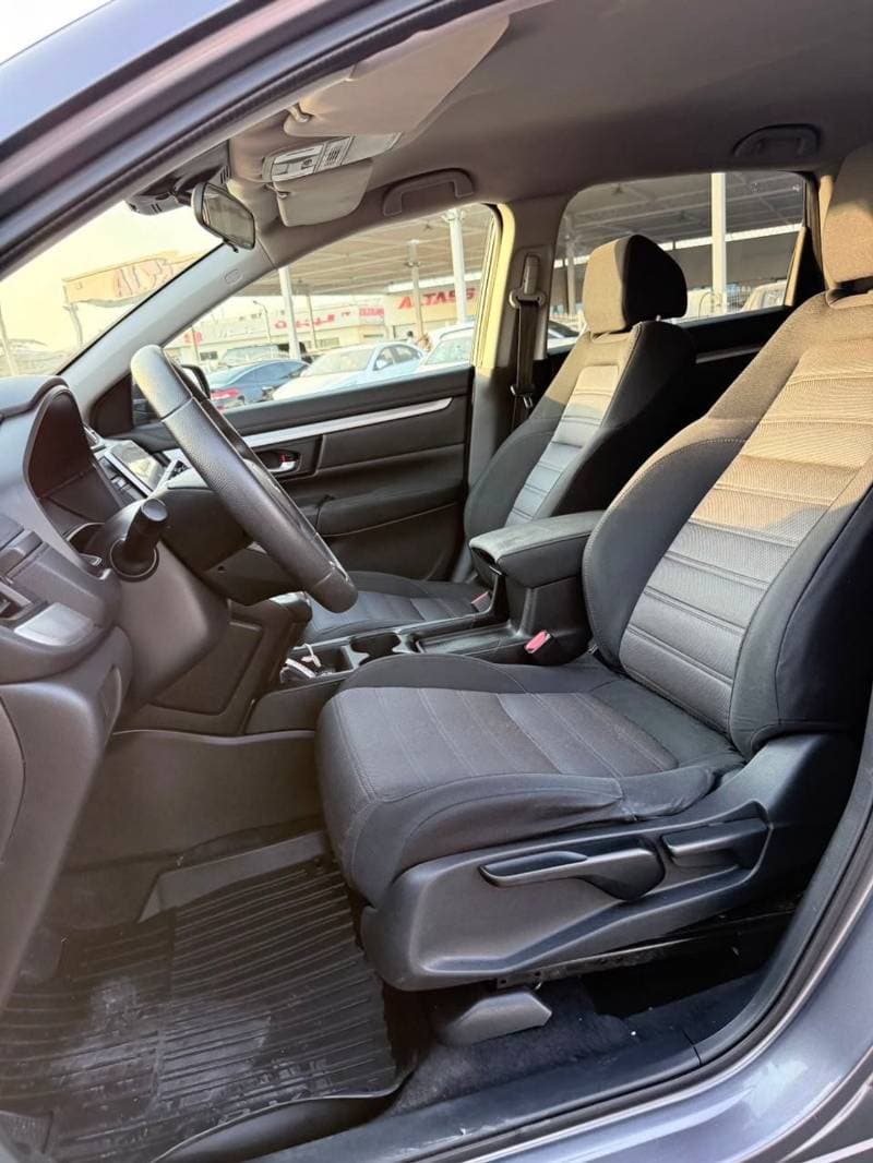 2019 Honda CR V thumbnail 6