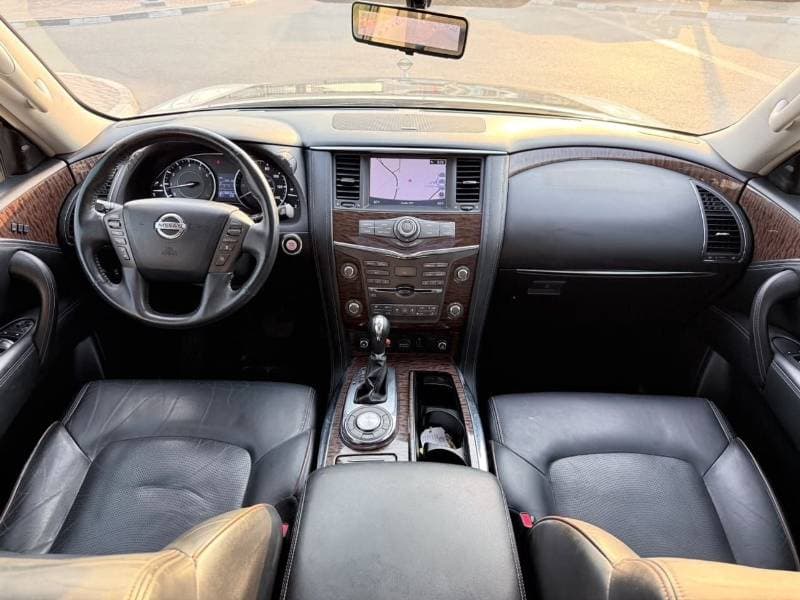 2018 Nissan Armada PLATINUM thumbnail 8