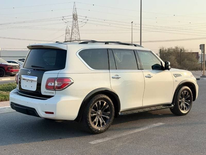 2018 Nissan Armada PLATINUM thumbnail 6
