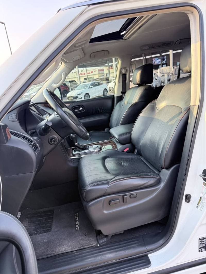2018 Nissan Armada PLATINUM thumbnail 7
