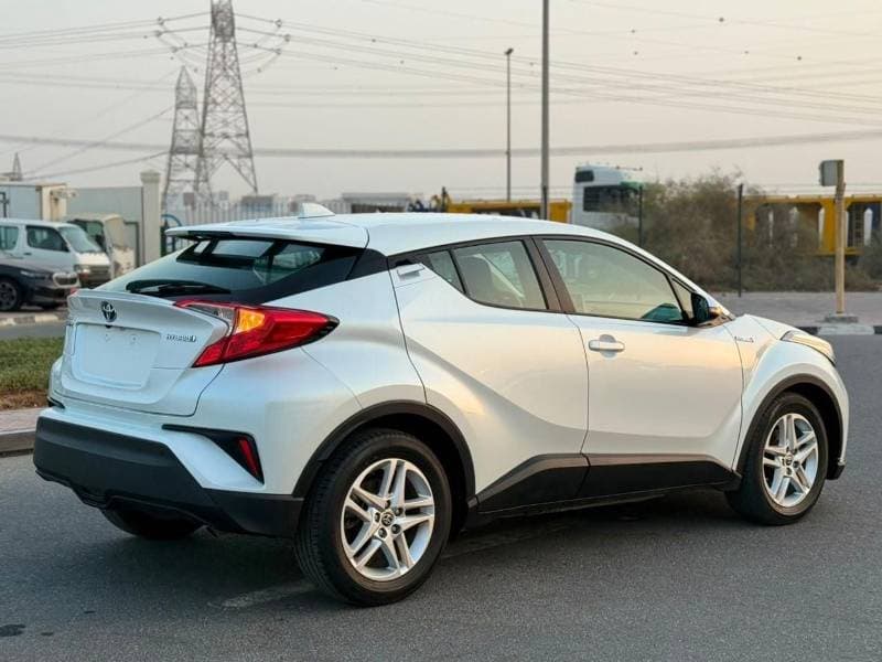 2022 Toyota C HR GX thumbnail 7