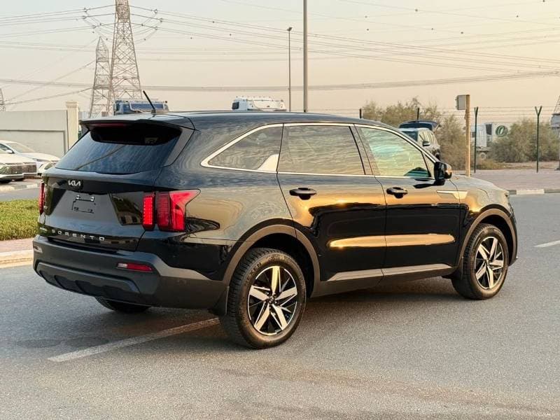 2021 Kia Sorento LX thumbnail 3