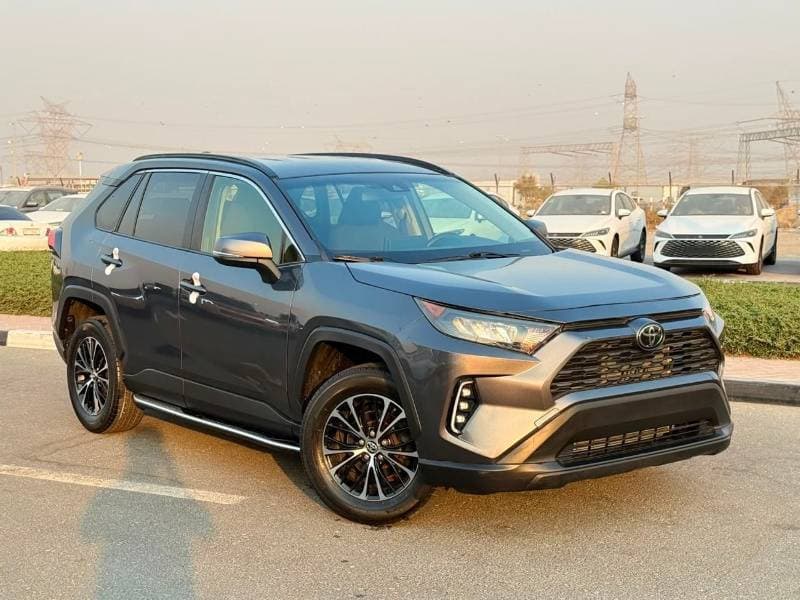 2019 Toyota RAV4 LE