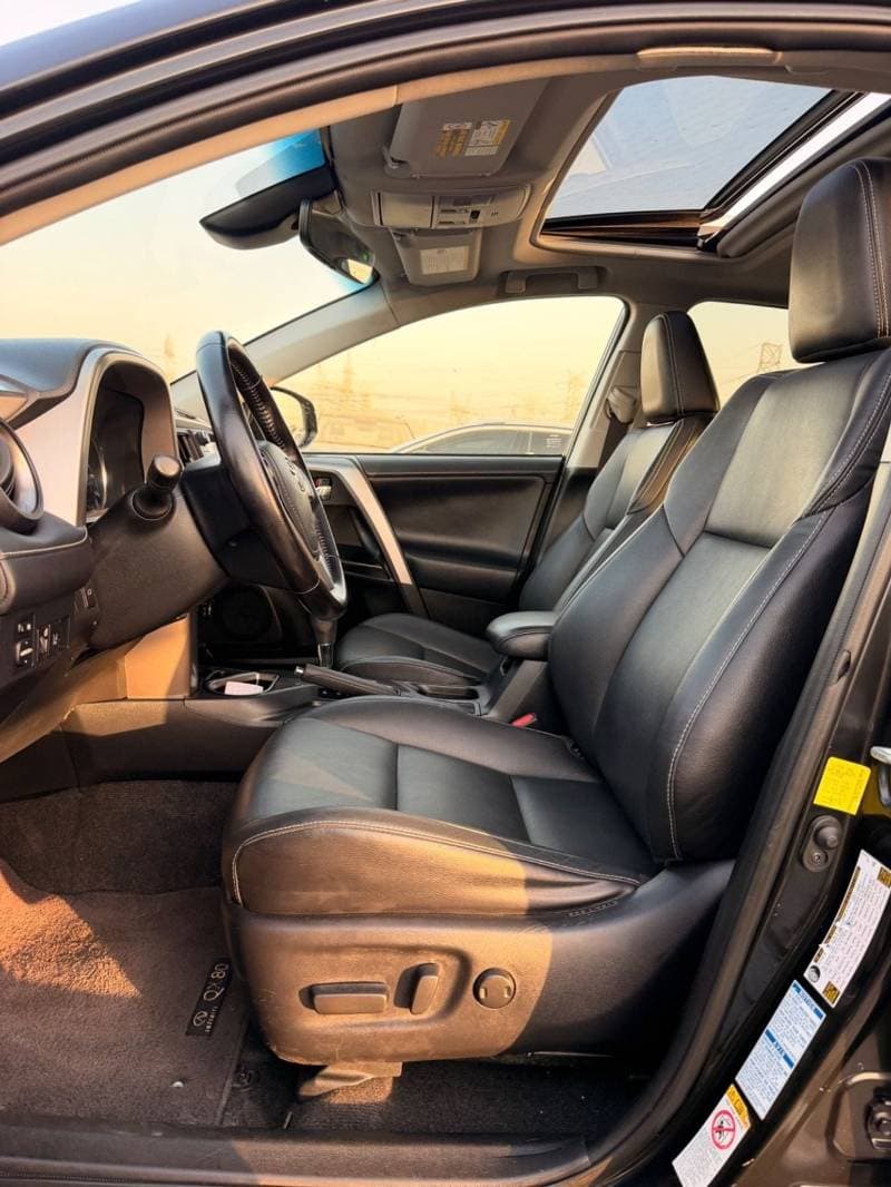 2016 Toyota RAV4 VXR thumbnail 6