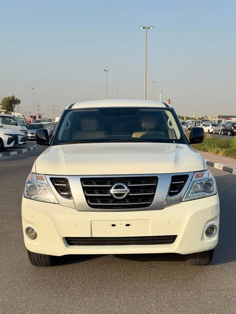 2019 Nissan Patrol LE T1 thumbnail 2