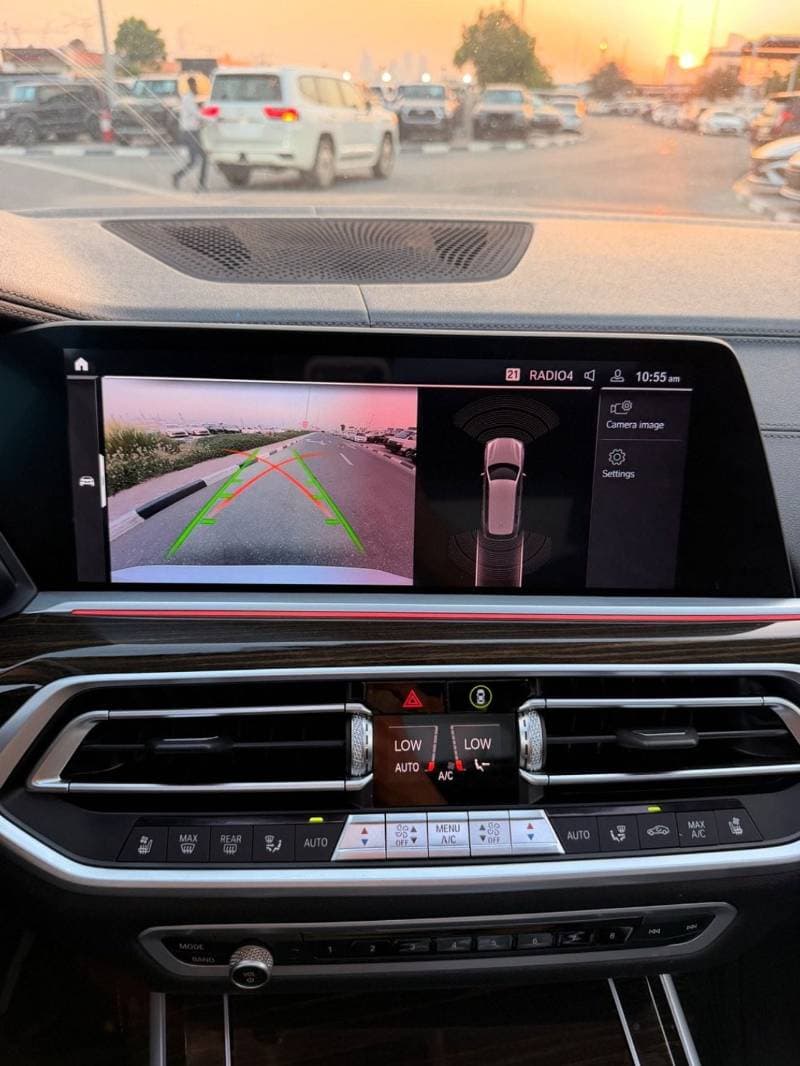2020 BMW X7 40i PURE EXCELLENCE thumbnail 7