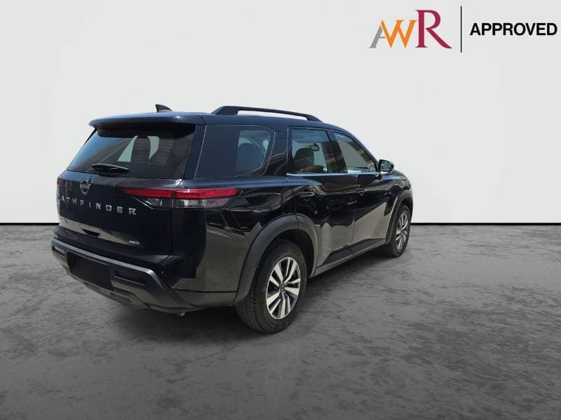 2024 Nissan Pathfinder S thumbnail 8