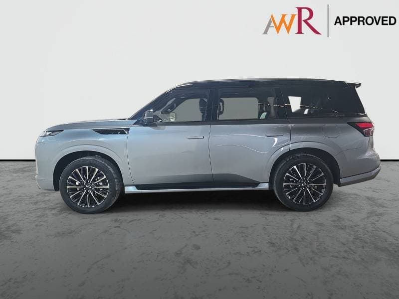 2025 Infiniti QX80 thumbnail 5