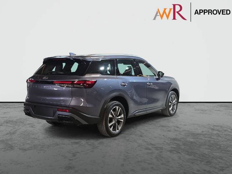 2025 Infiniti QX60 LUXE thumbnail 8